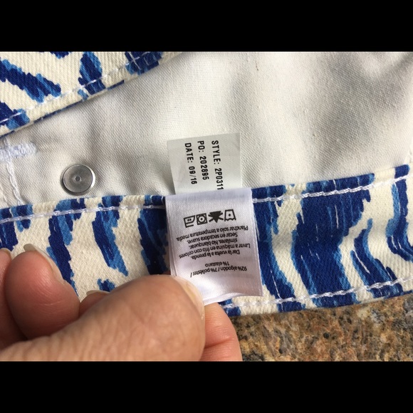 Vineyard Vines Skinny Leg Zebra Print Denim Size 6 - Picture 7 of 8